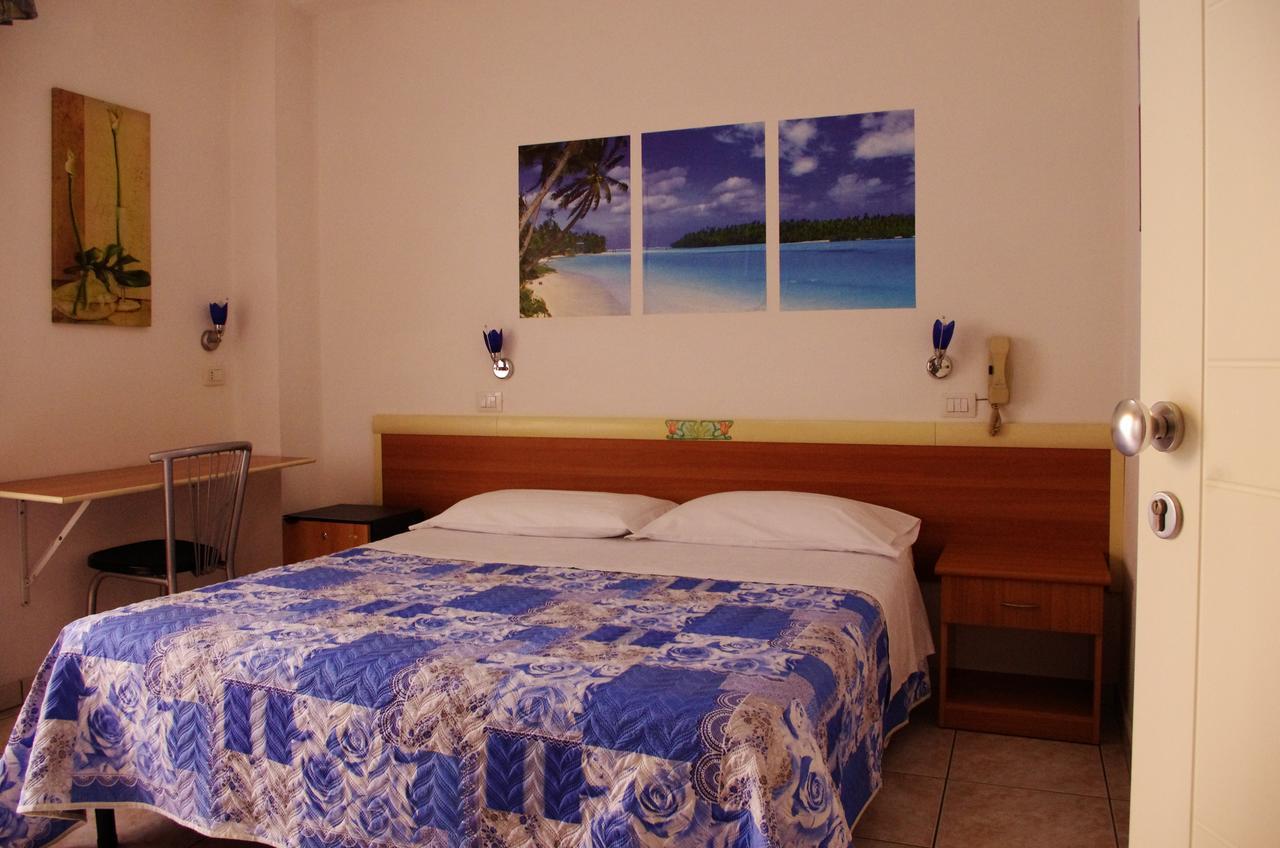 Hotel La Playa San Benedetto del Tronto Exteriör bild