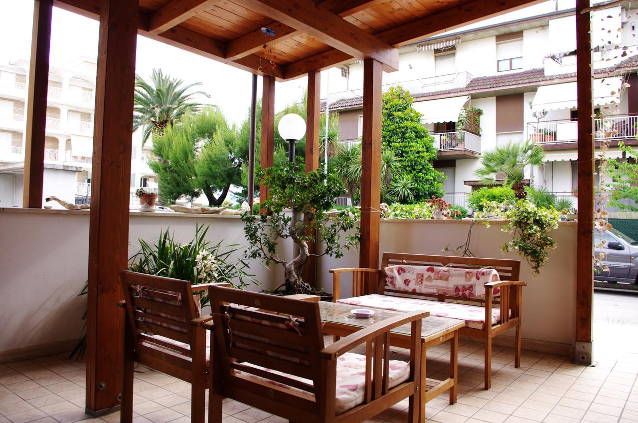 Hotel La Playa San Benedetto del Tronto Exteriör bild